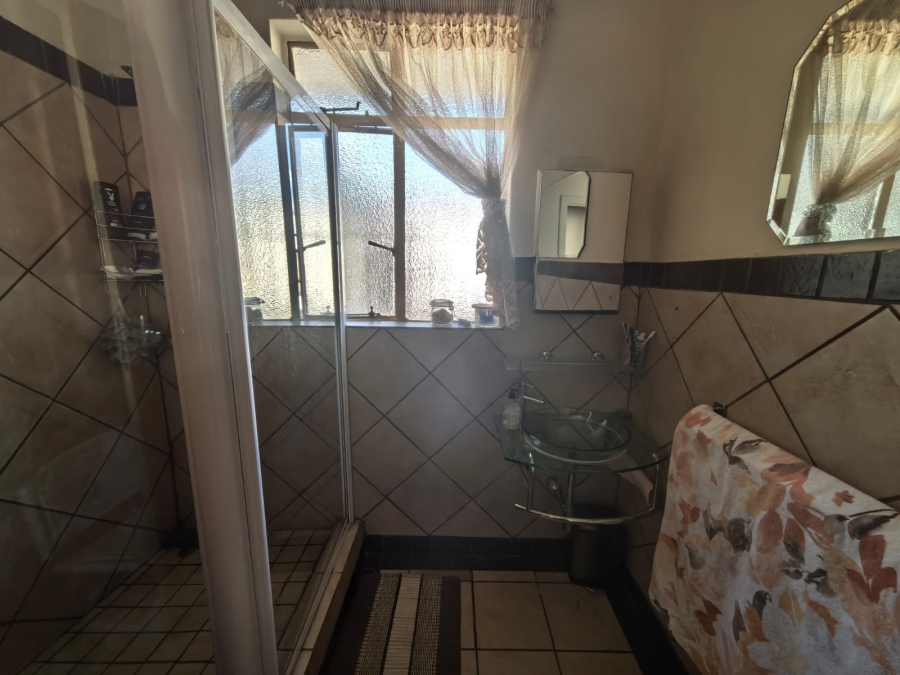 4 Bedroom Property for Sale in Parys Free State